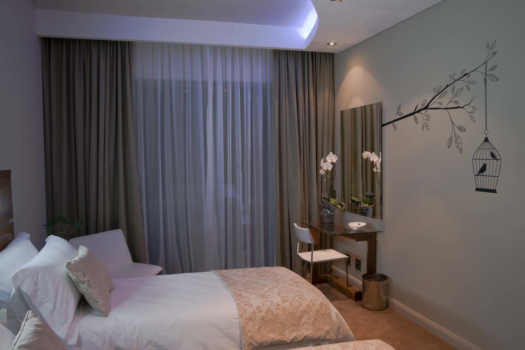Camera Doppia con Letti Singoli con Bagno Privato